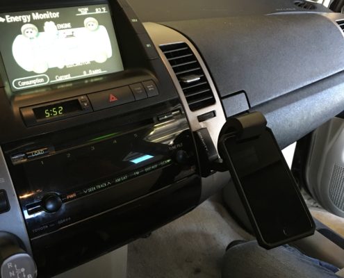 Prius cell phone mount